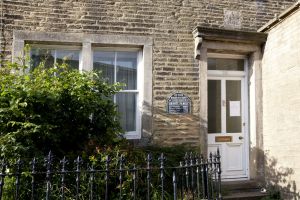 market st 72 74 bronte house 7 sm.jpg